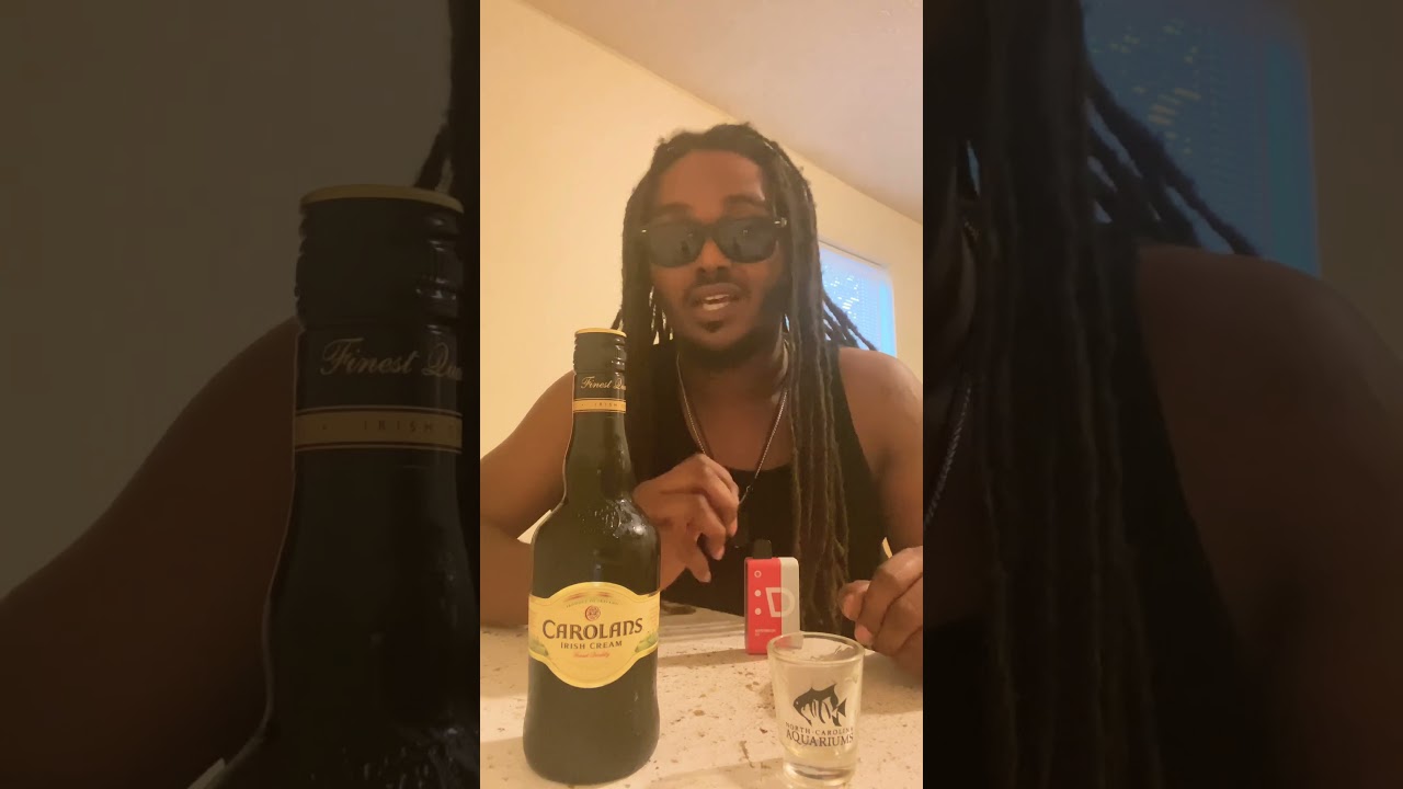 Indulger your senses with the rich smoothness of CAROLANS Irish cream #whiskey ☘️ #shorts