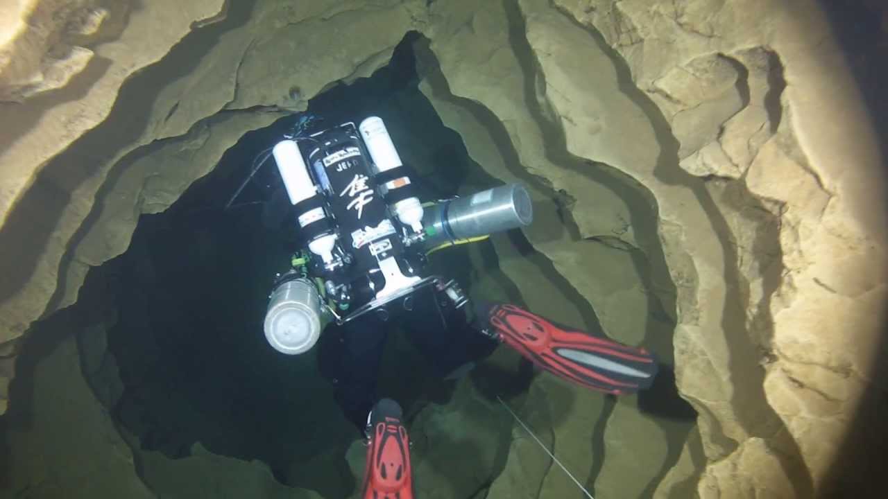 Plongee souterraine BSA Goul du pont deep ccr tartiflette team