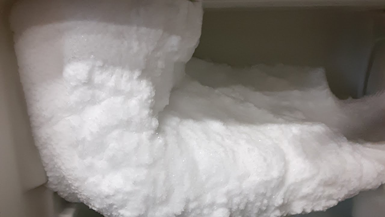 Freezer frost ice scraping