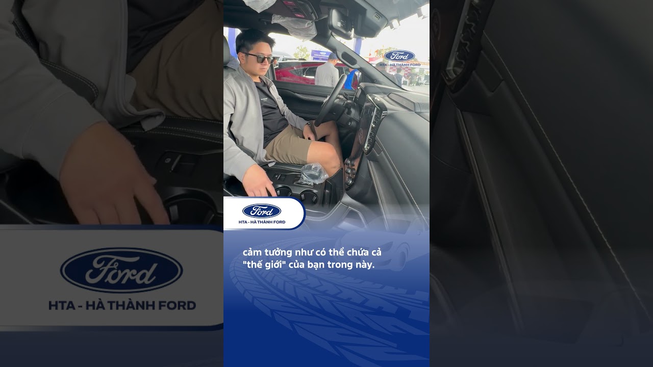 Nội thất Ford Everest Platinum - PENTHOUSE di động