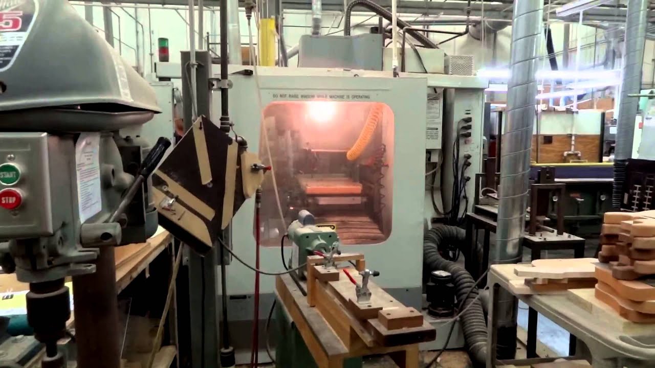 HD - 2013 Fender Factory Tour - Jimi Hendrix Display, Custom Shop and More!