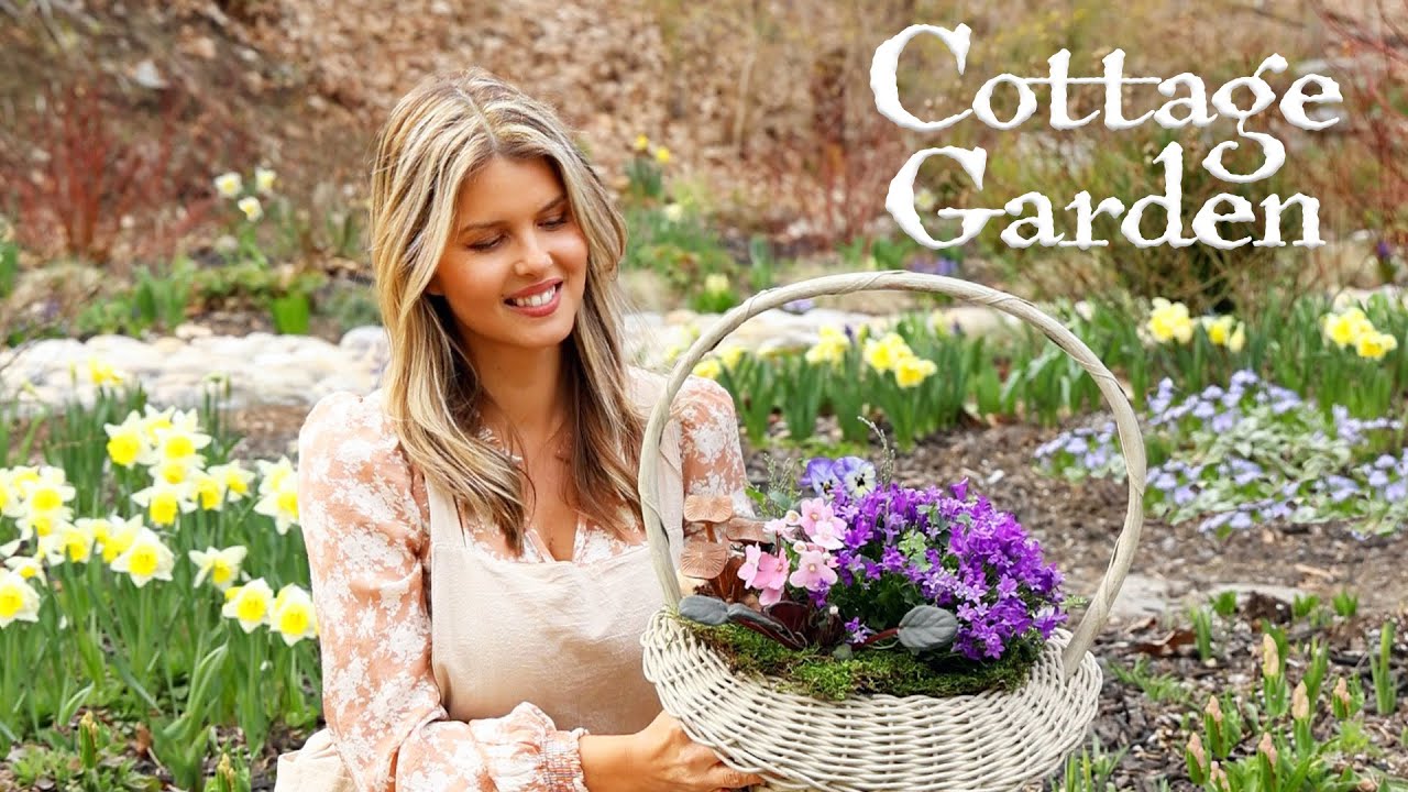 Spring at the Cottage: *Whimsical* Easter Basket Arrangement, DIY Floral Wreath, Adding Spring Color