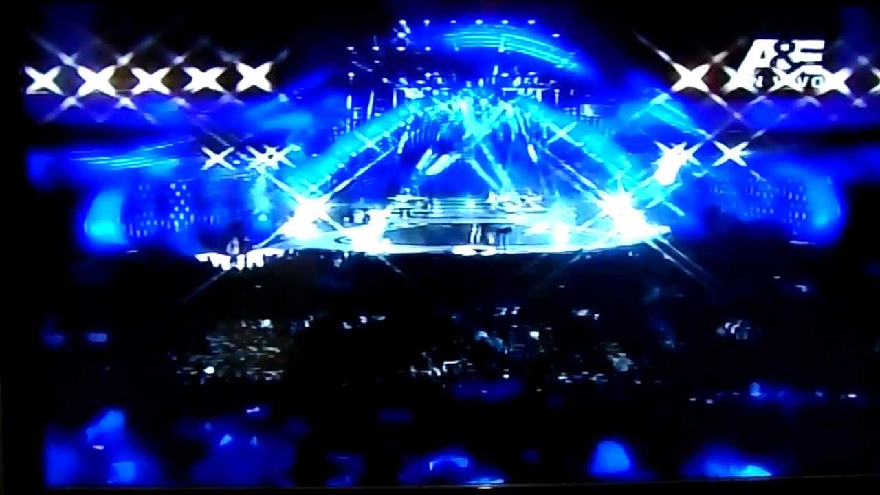 GLORIA TREVI EN VIÑA DEL MAR 2013 "TODOS ME MIRAN"