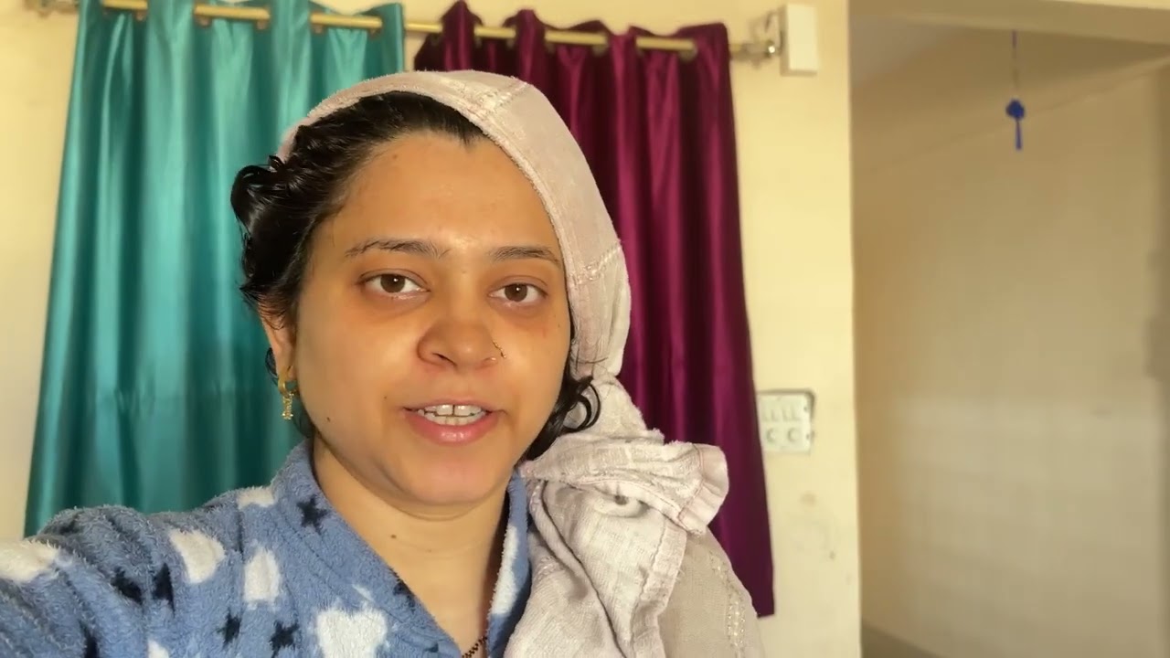 Masti me raho khush raho bhad me jaye duniya 
