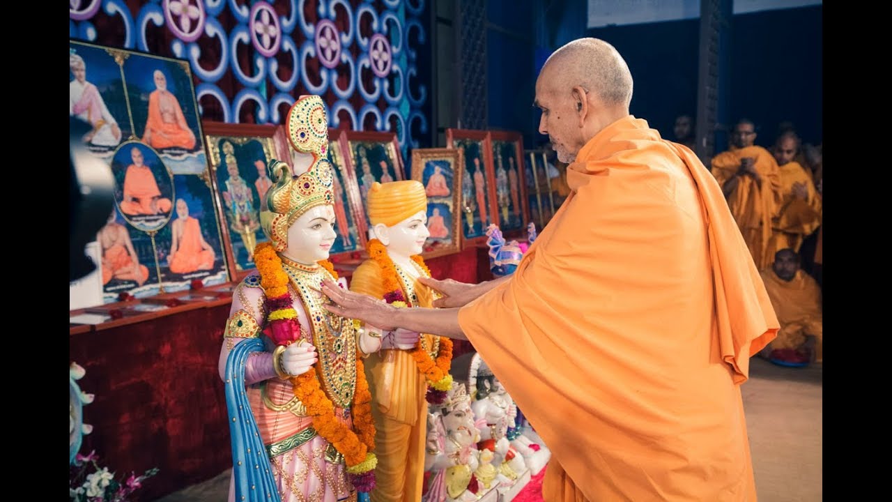 Guruhari Darshan 7-8 Jan 2018, Surat, India