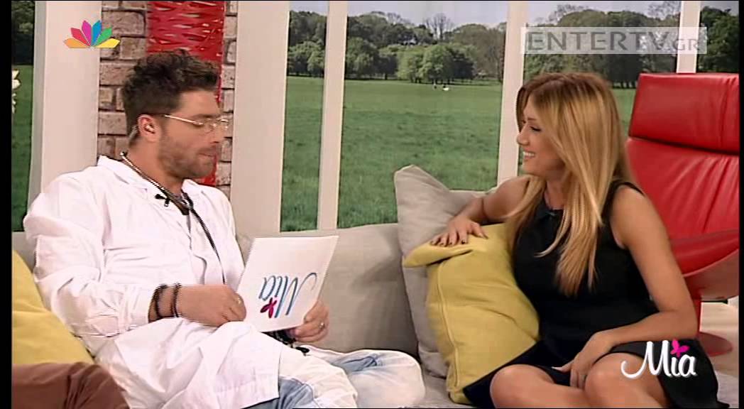 Entertv: Στέλλα Καλλή: «Θα έβγαινα με τον Ευαγγελάτο» - Πως αντέδρασε η Στεφανίδου;