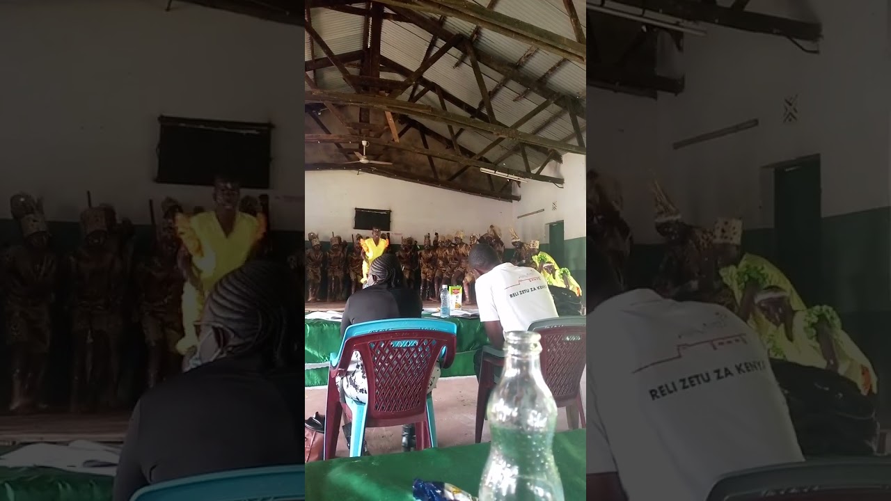 Kolanya boys highschool on stage with a Gishuu folk song. at County competitions