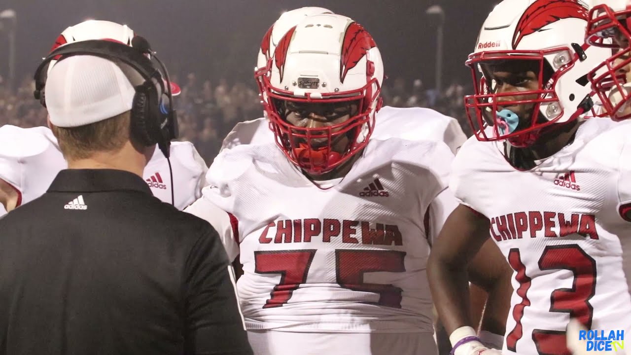 Grosse Pointe South Blue Devils vs. Chippewa Valley Big Reds Michigan High School Football 2021