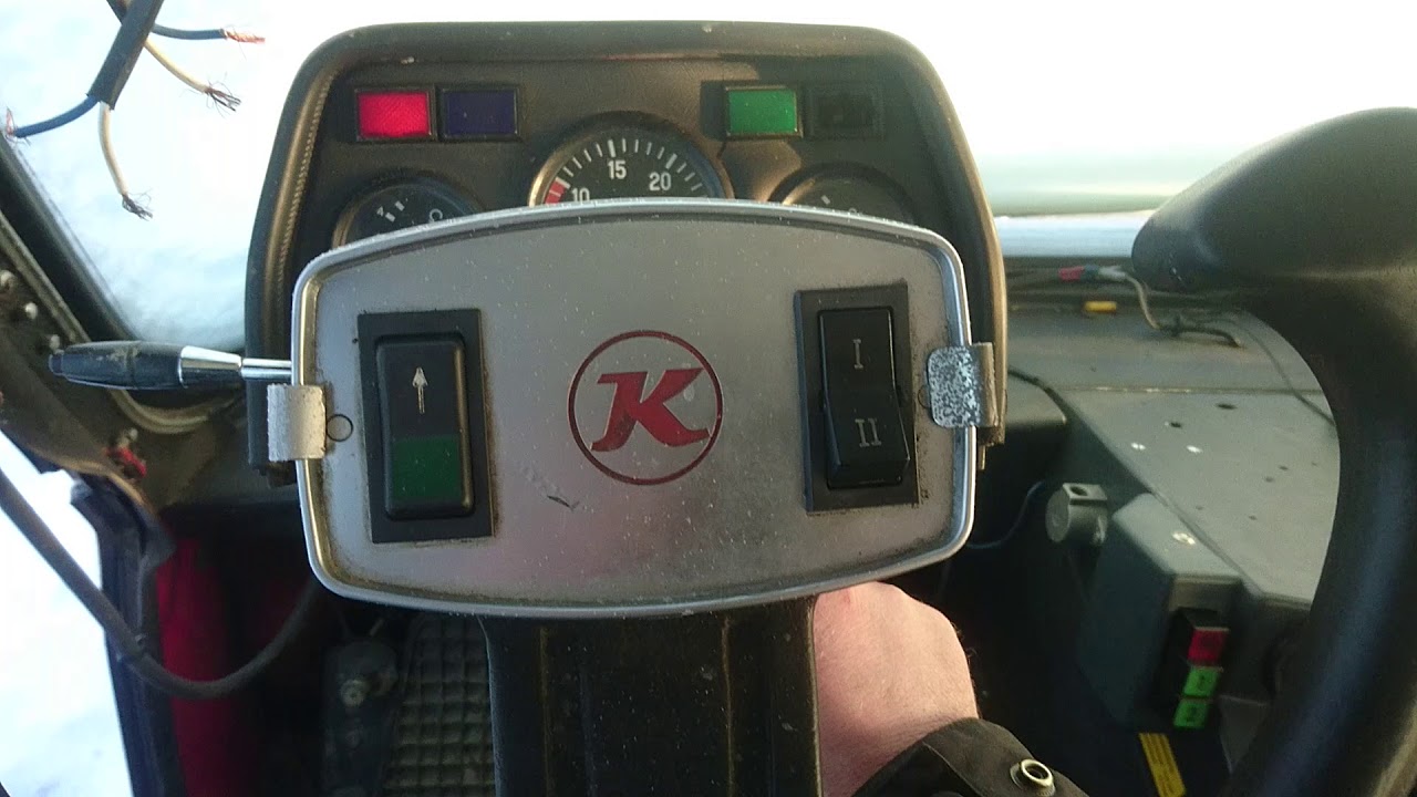Kässbohrer Pistenbully Pb170 cold start