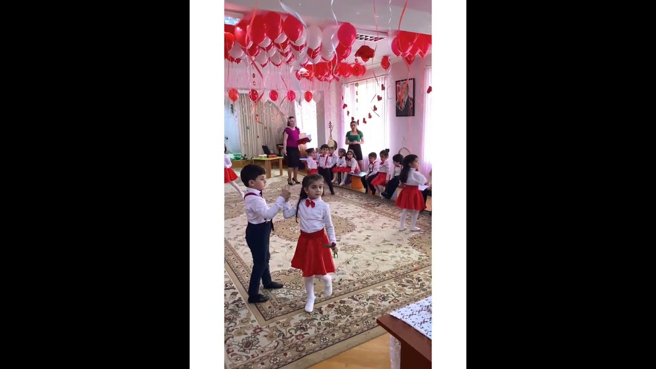 105 sayli k.e.u.bağçasında keçirilmiş 