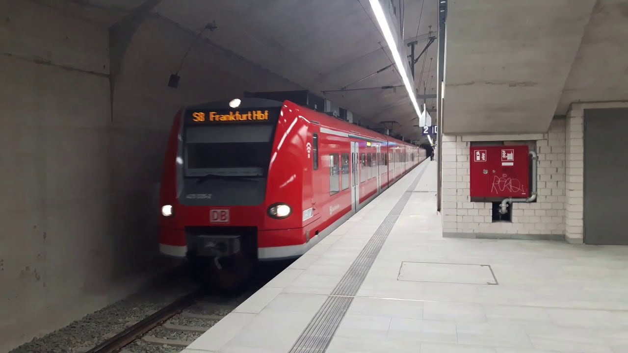 S-Bahn Rhein Main - S-Bahn Station Gateway Gardens