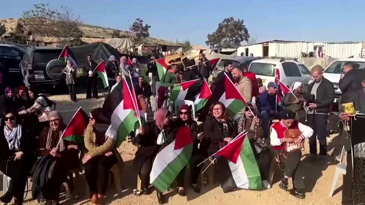 תושבי חאן אל אחמר מאמינים שלעולם לא יפונו