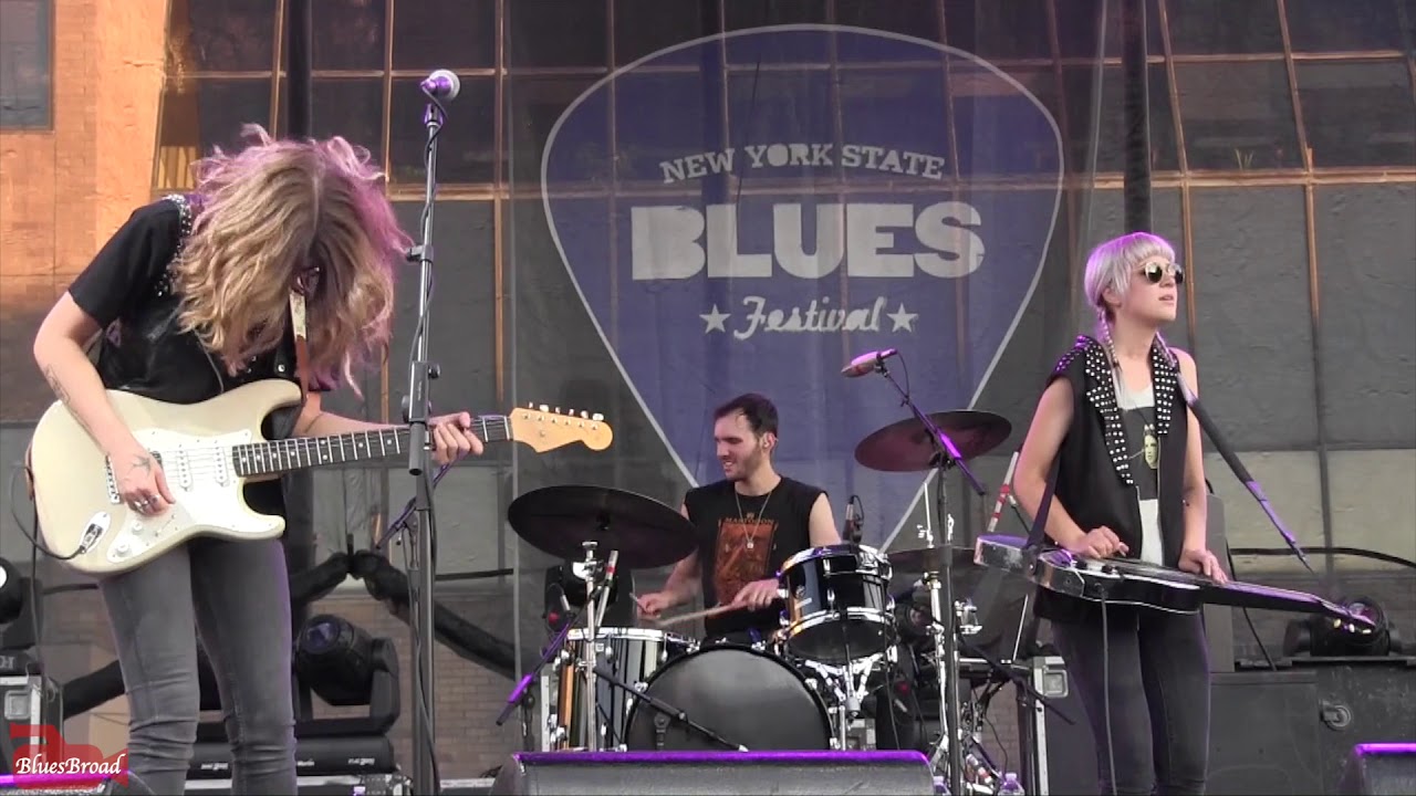 LARKIN POE  ♫ Atomic #33 • NY State Blues Fest • 6/28/18