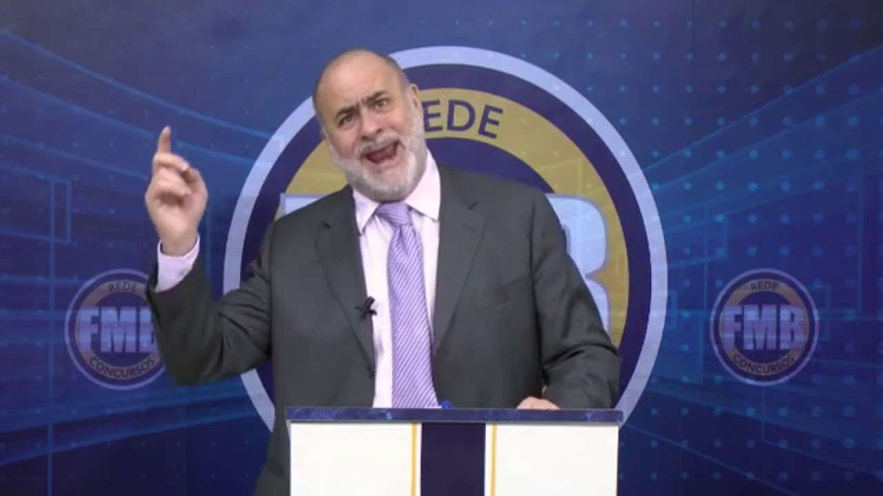 Furto qualificado com abuso de confiança.