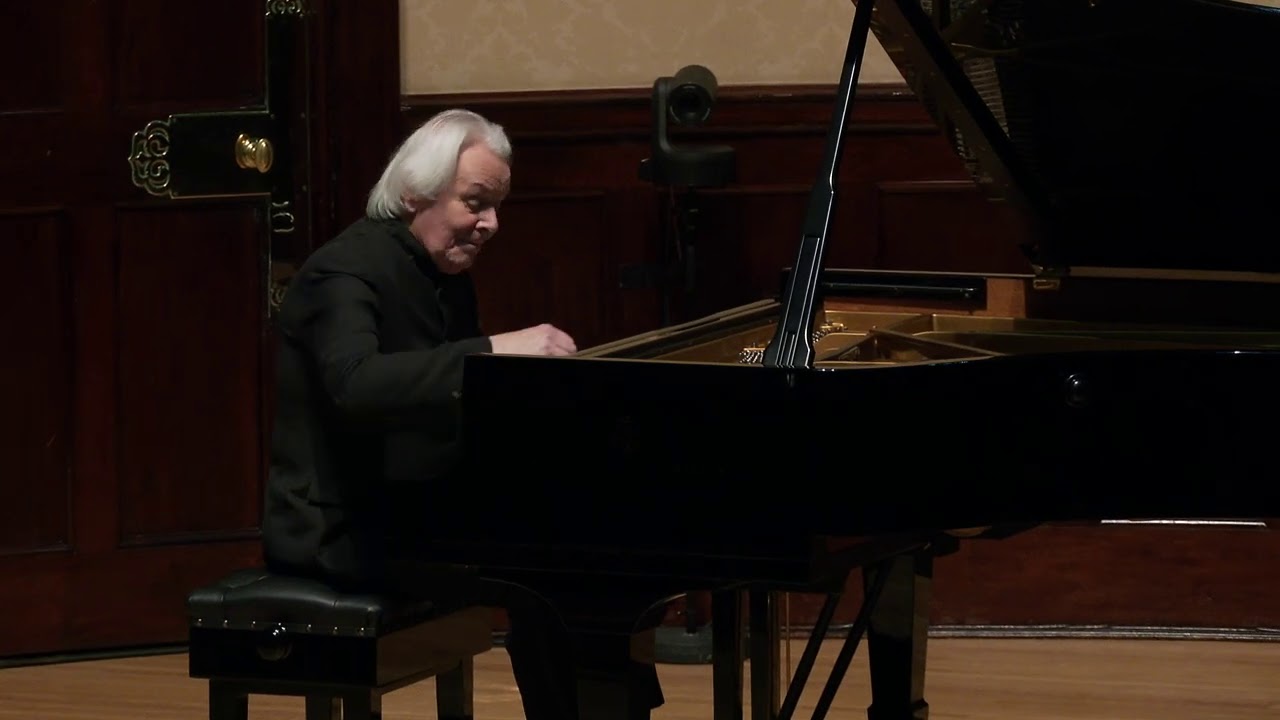 Christian Blackshaw - Schubert, Piano Sonata in D D850, Rondo