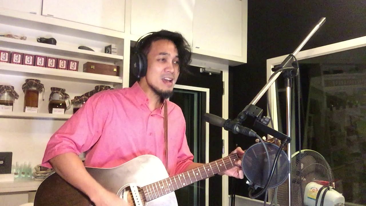 สุดท้ายก็คือเพื่อนกัน - บีม จารุวรรณ cover