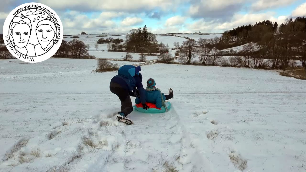 Wandersocken im Schnee: Winterspaß auf der Eifelschleife Ahekapelle