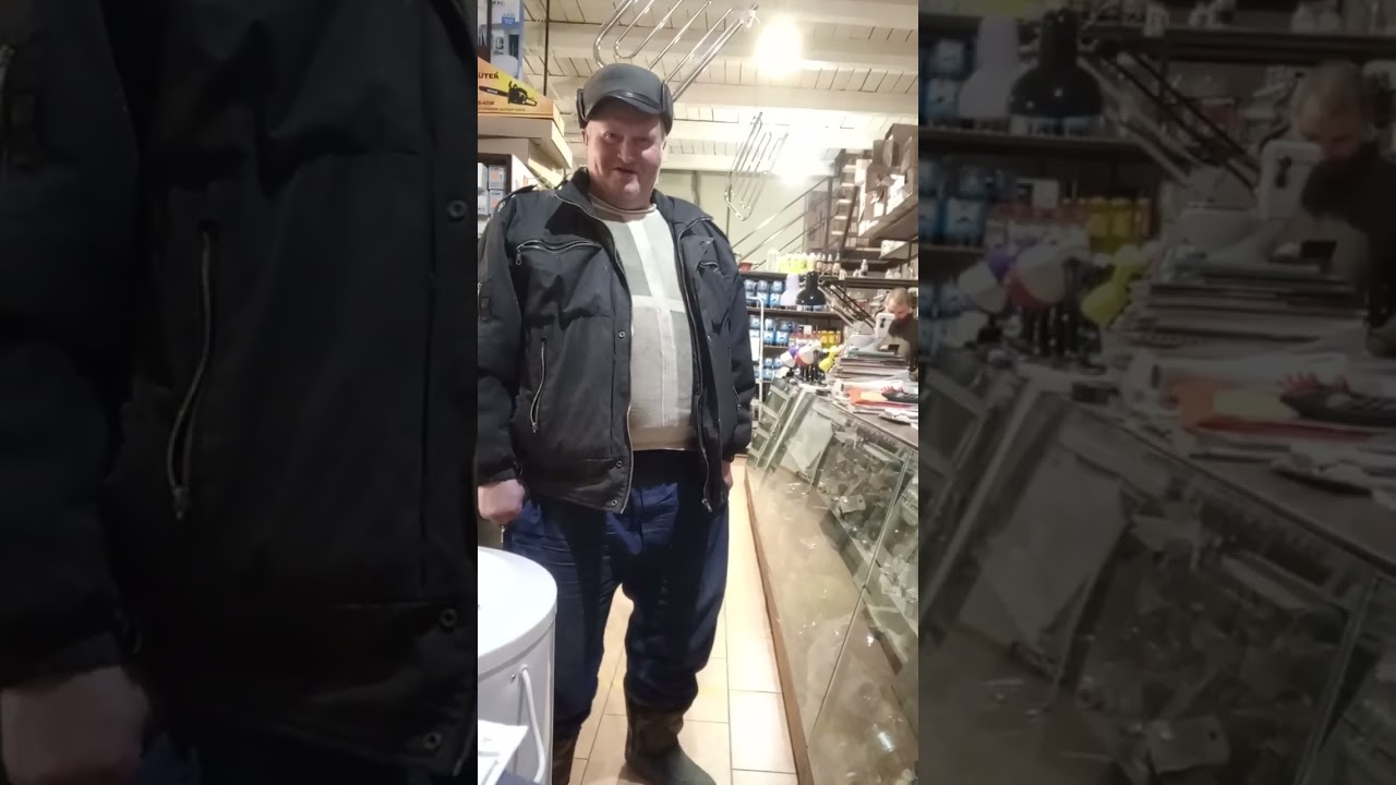 VID 20260302 100744 работник