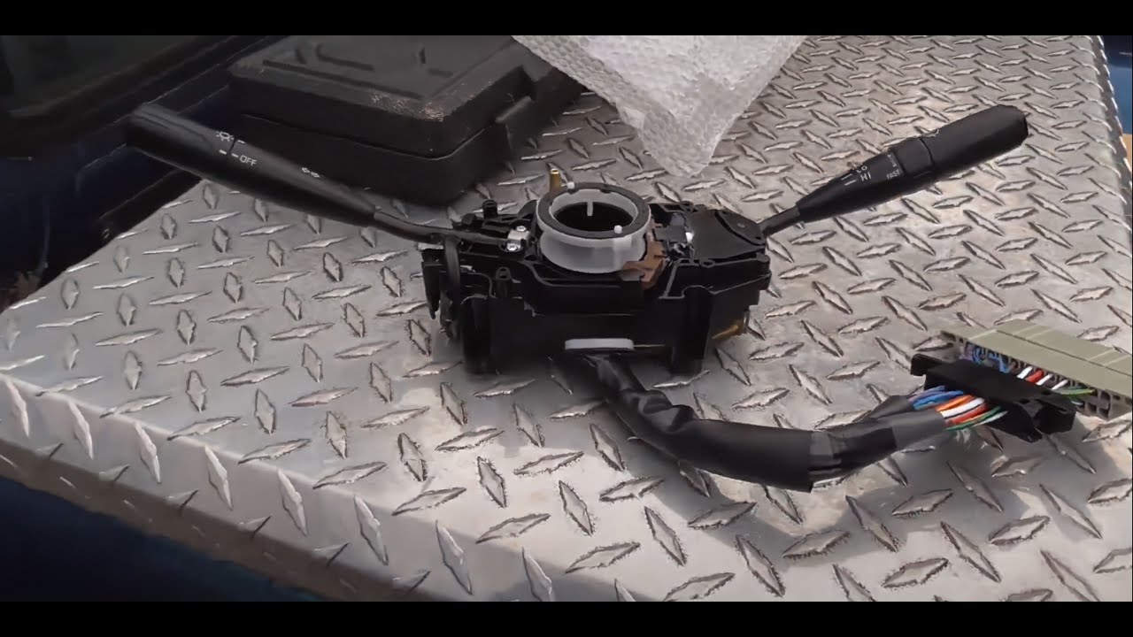 1994 Toyota Pickup Intermittent Wiper Upgrade | Combination Switch Install | High Beam Fix | 89-95