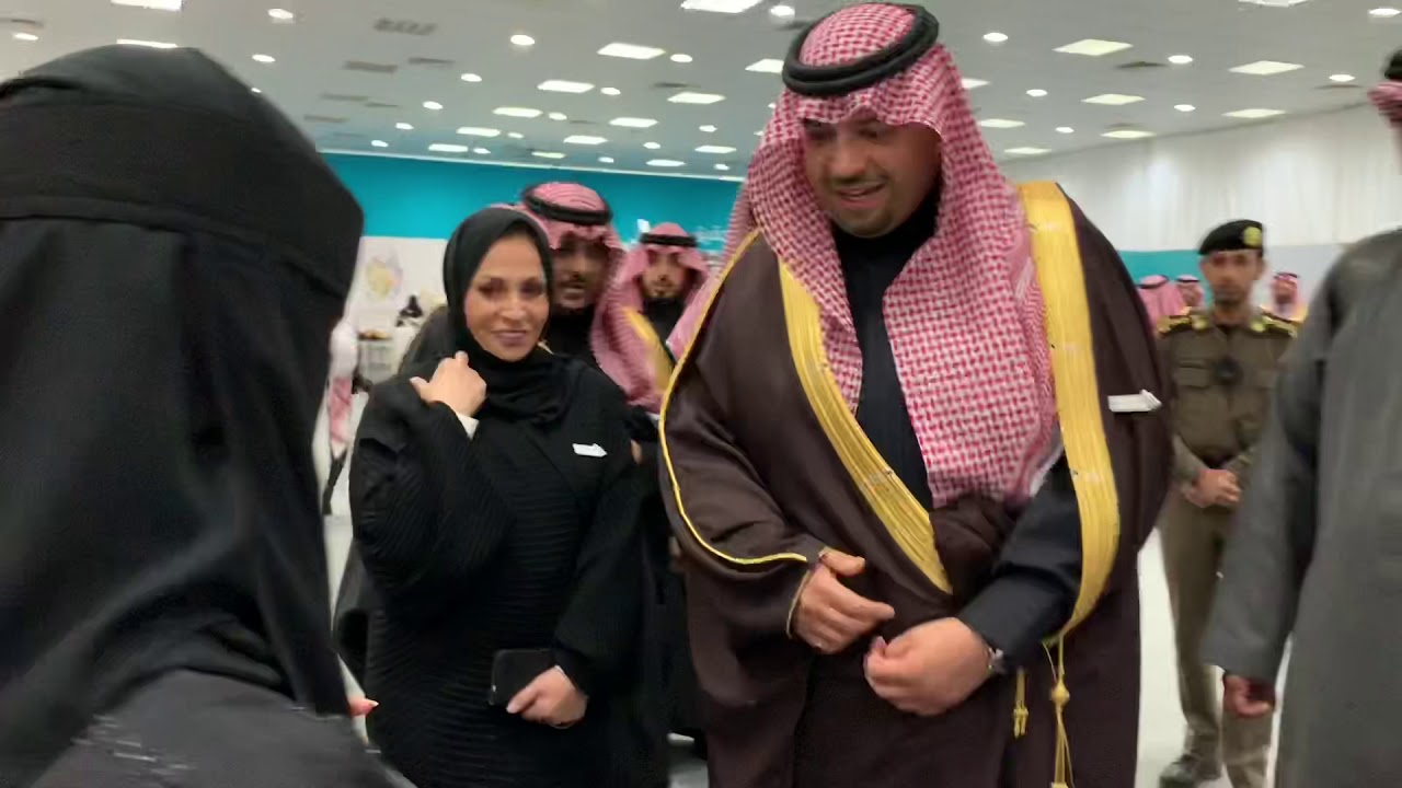 بالفيديو #أمير_ الحدود_ الشمالية . 