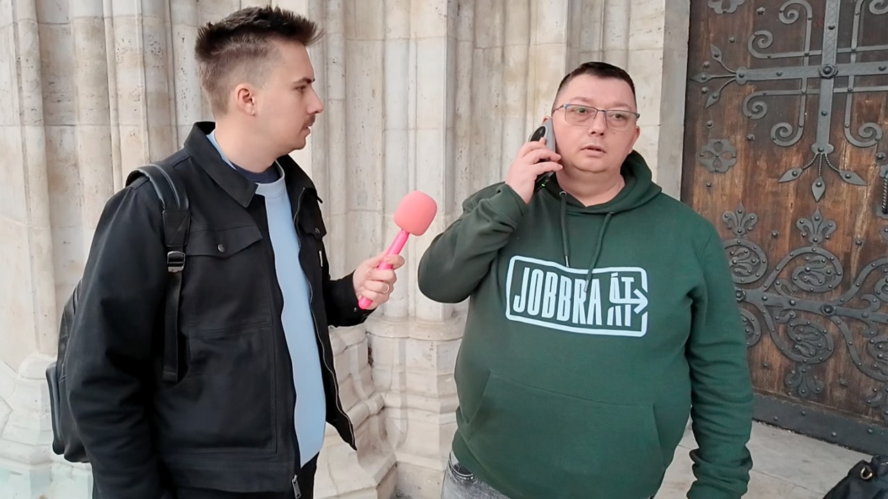 Szak&aacute;cs Istv&aacute;n &aacute;ltelefon&aacute;l&aacute;ssal pr&oacute;b&aacute;lt meg elmenek&uuml;lni a k&eacute;rd&eacute;seim elől - reszket a Megafon?