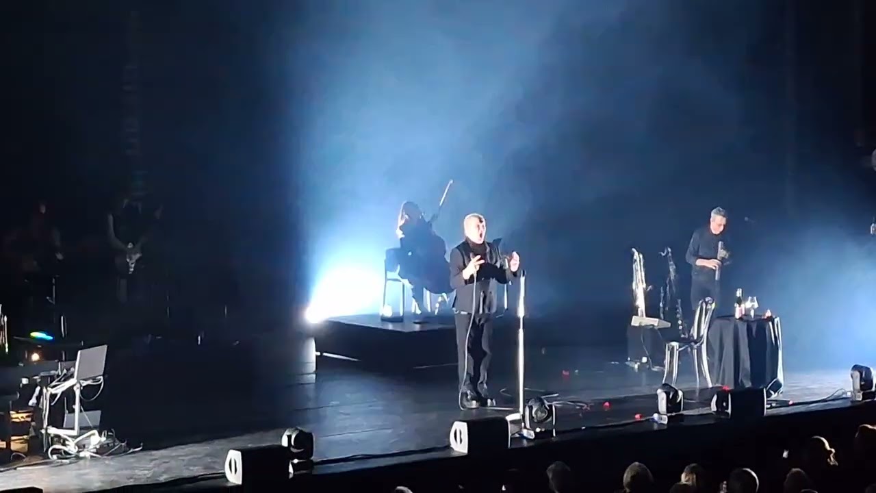 Gavin Friday - Baby Turns Blue (Virgin Prunes song) [Carré Amsterdam 24th February 2026]