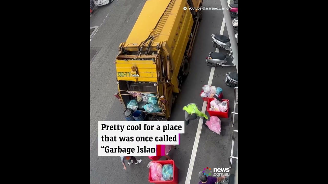 Taiwan Garbage Trucks Play Musical Reminder