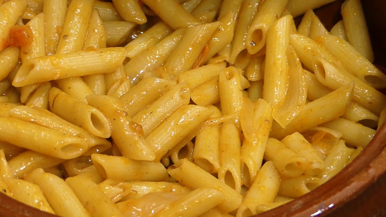 Receta pasta con salsa,pasta fácil y sencilla , cocinando con Greta