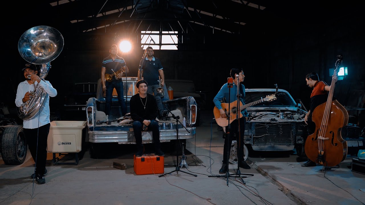 Quién Dijo Miedo - Efecto Elegante (Video Oficial)