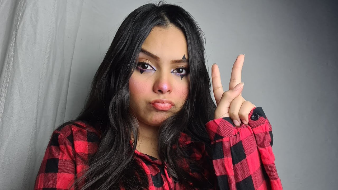 ASMR E-GIRL SE DECLARANDO PRA VOCÊ | Baueny Barroco