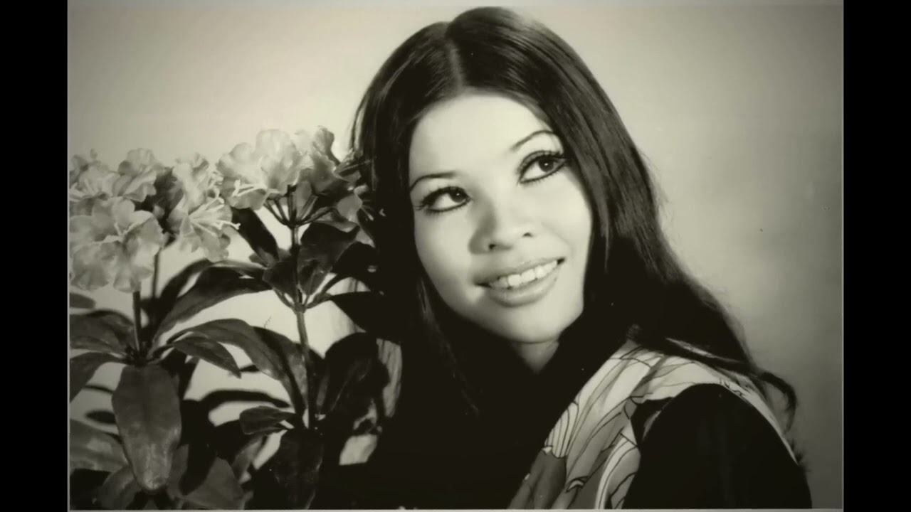 L&yacute; Luận T&igrave;nh Y&ecirc;u - Connie Kim (1970)