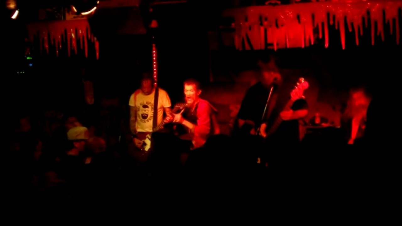 SNFU  LIVE @ WILD AT HEART