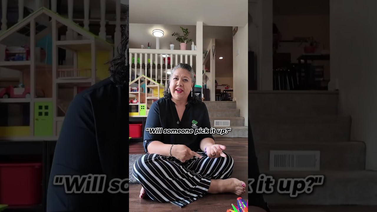 Почему ваш малыш бросает игрушки и как это исправить? #советыродителям