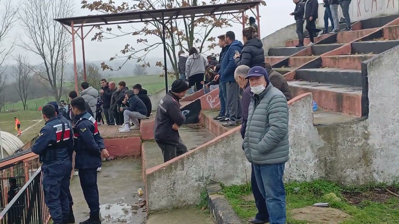 KIRCASALIHSPOR-IPSALASPOR MACININ ILK YARISI. 21 Aralık 2025.
