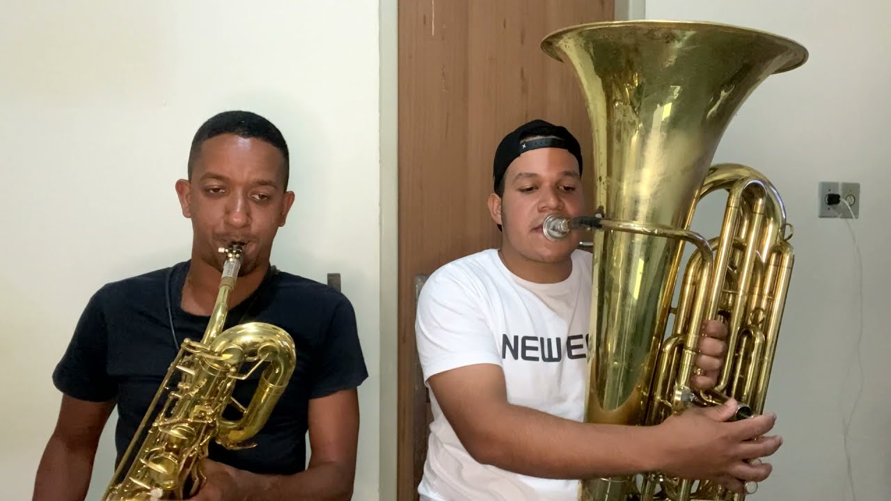 AVANTE CAMARADAS - TUBA E SAX BARITONO