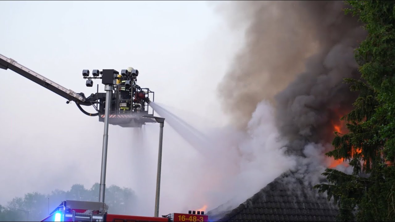Haus bei Großbrand in Bassum zerstört