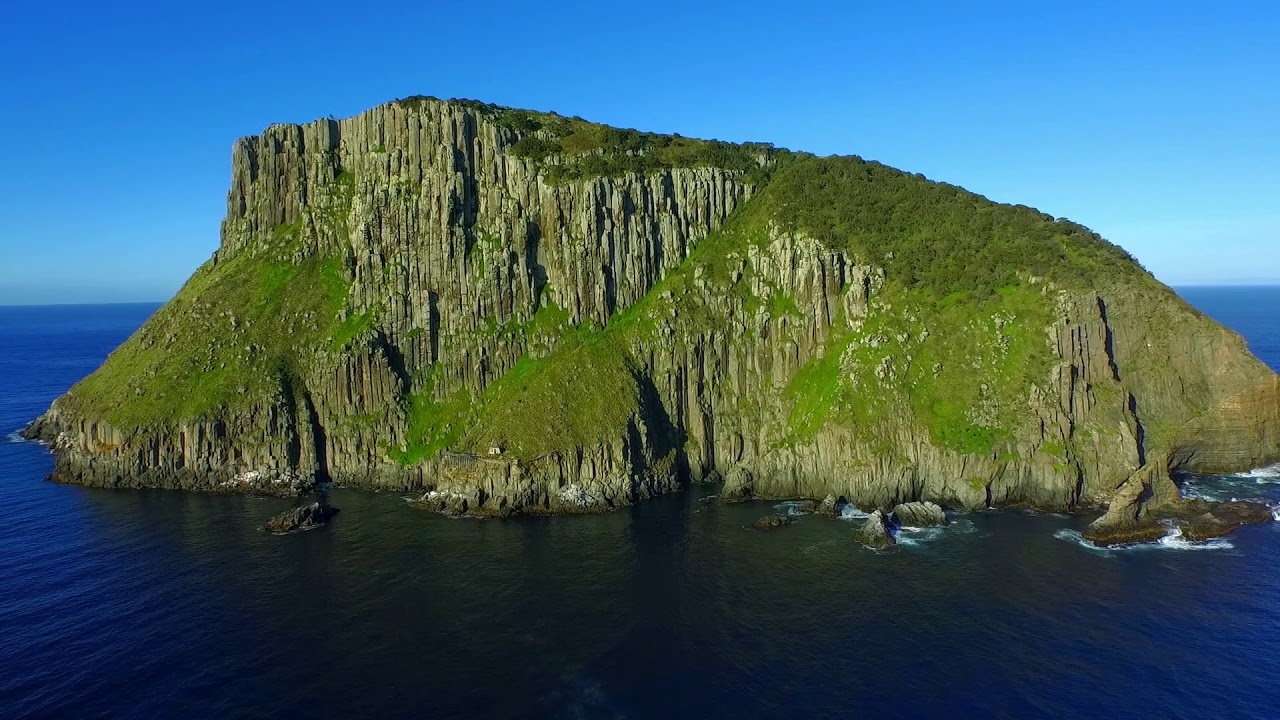TasVacations - Pennicott Wilderness Journeys - Tasman Island Cruises