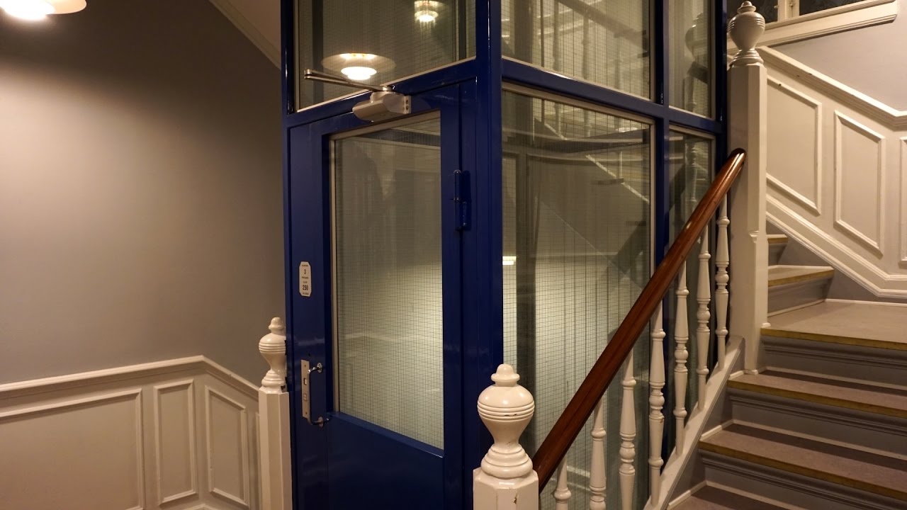 3 DOORS! 1983 TS-Lifton inground telescope hydraulic elevator @ Toldbodgade 39, Copenhagen, Denmark