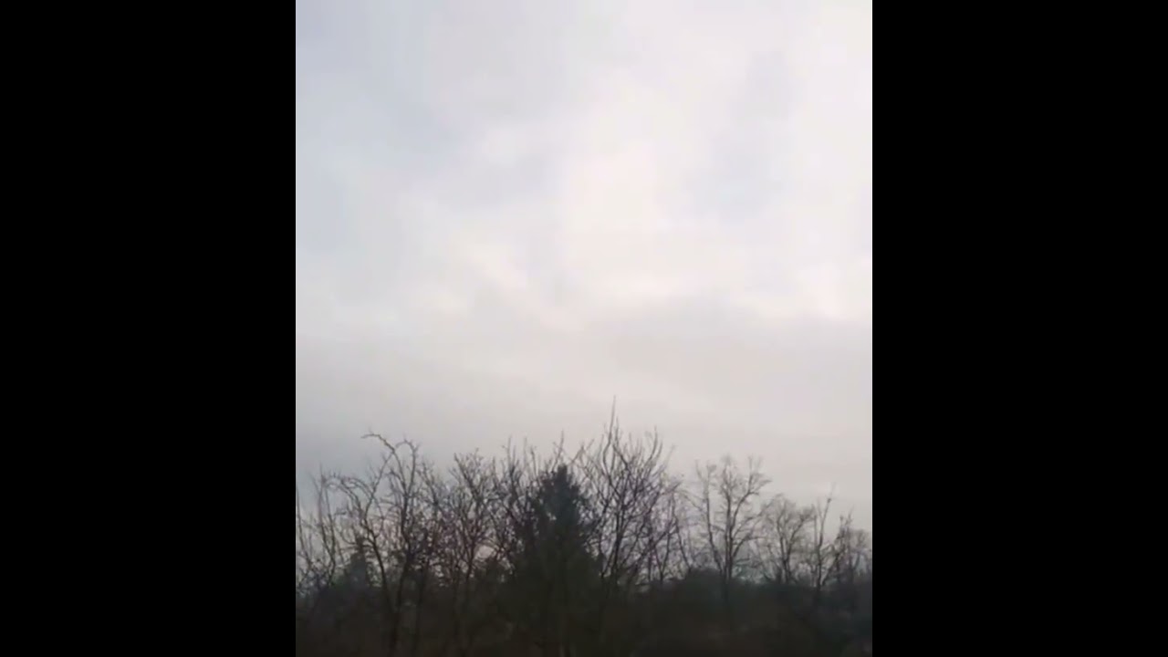 Russian troops bombard Ukraine with Kh-101 missiles