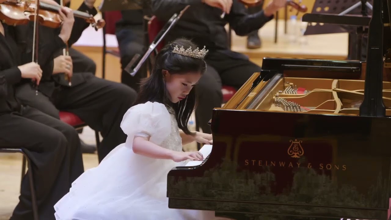 The Blue Danube - Trần Khiết An - Crescendo Final round
