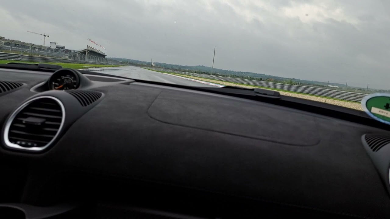 Balaton Park Circuit - onboard (Porsche)