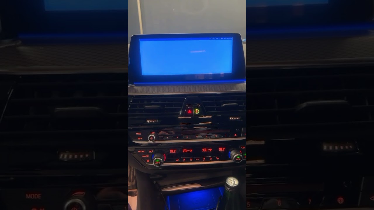 Aktywacja ukrytej funkcji CarPlay w BMW Seria 5 G30