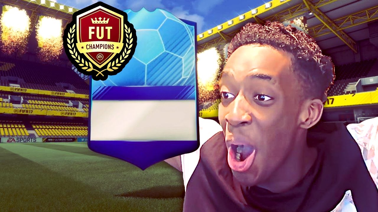 MY FUT CHAMPS REWARDS! I GOT AN AMAZING BLUE WALKOUT!!!