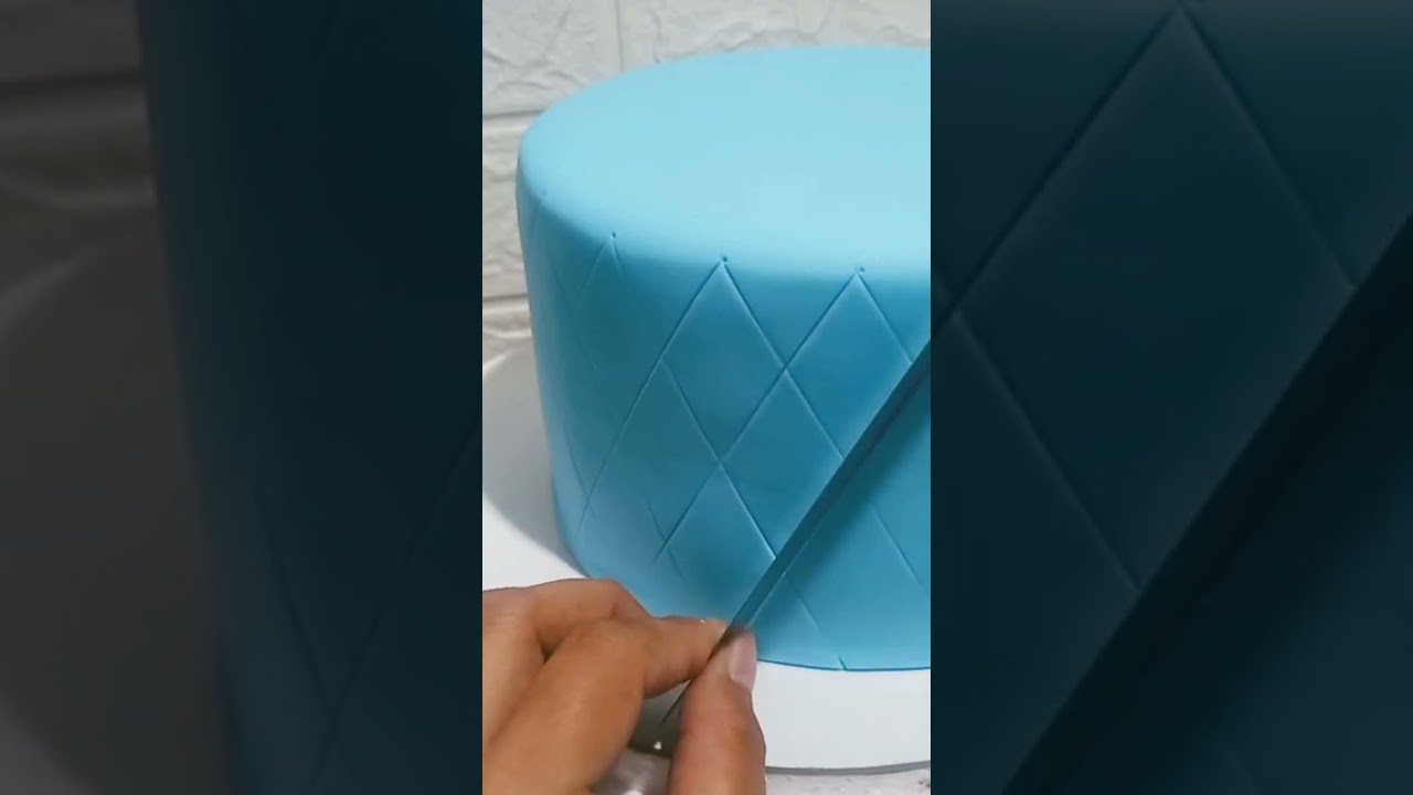 fondant diamond quilt
