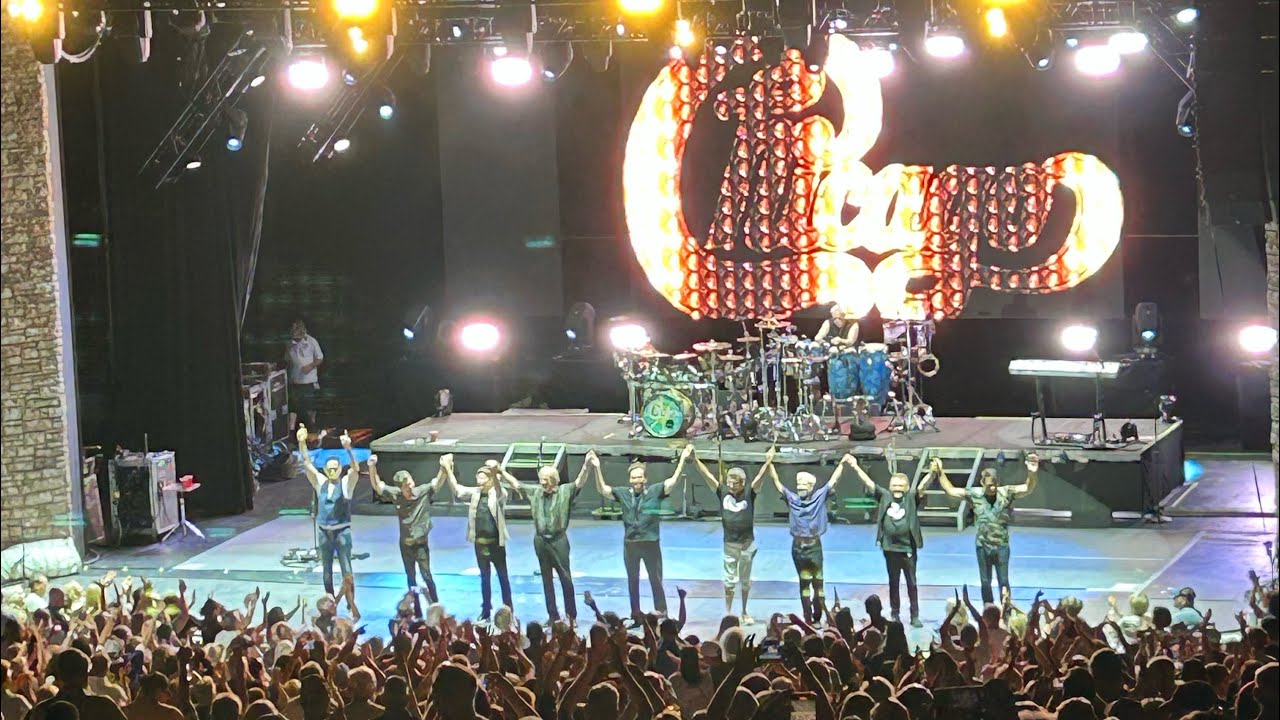 CHICAGO CONCERT VLOG!!!!