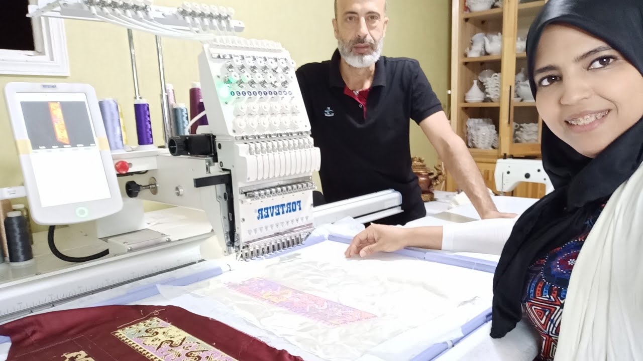 طريقة تركاب وتجربة اول طرزة في مكينة جديدة مع ام عتمان زيدات وزوجها