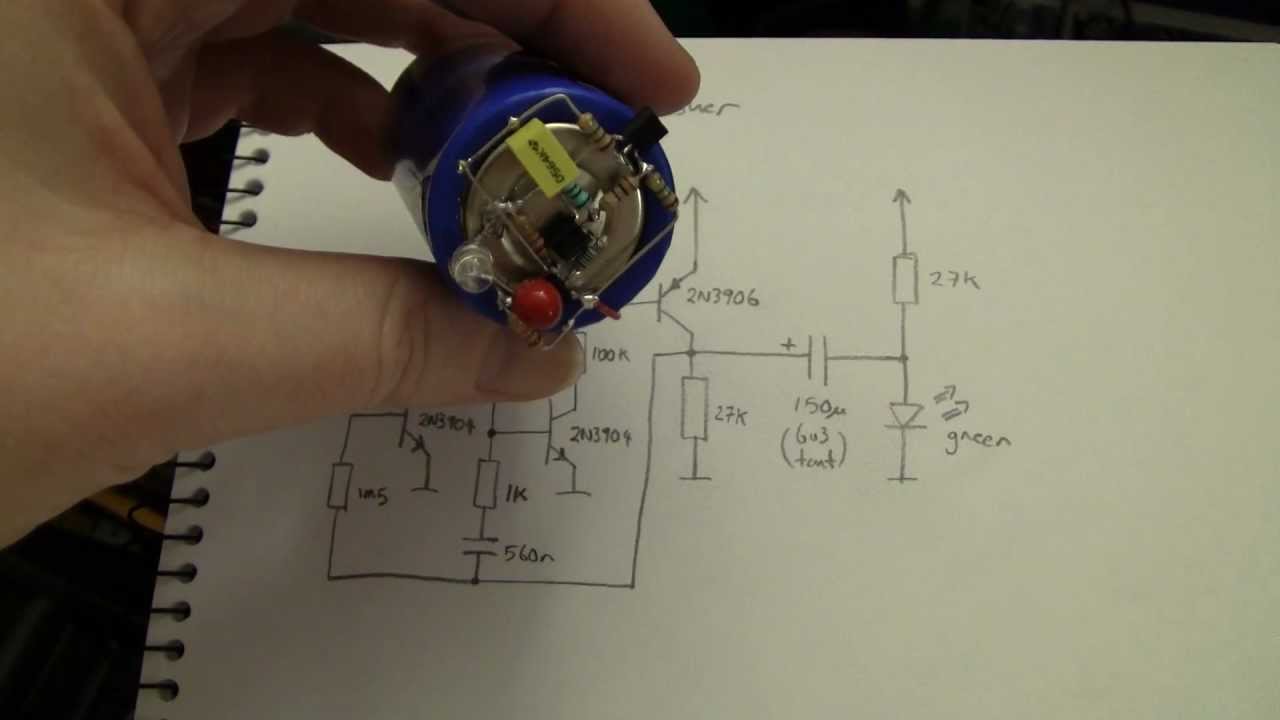 Advent Calendar of Circuits 2011: Day 21: Forever Flasher