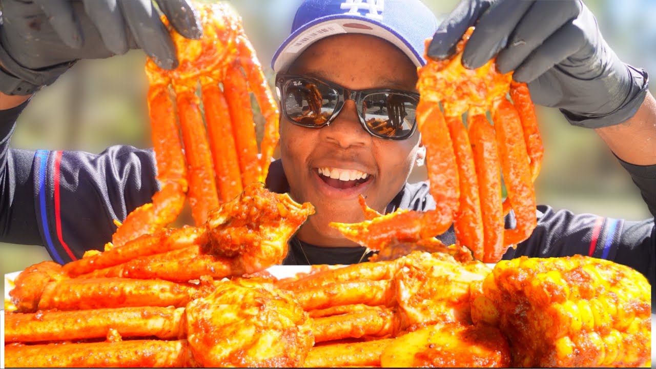 spicy snow crabs, fiery crab, seafood boil mukbang | cuzzo ab