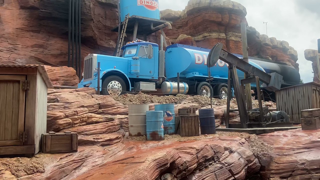 PLAYLINE - Cars Road Trip
