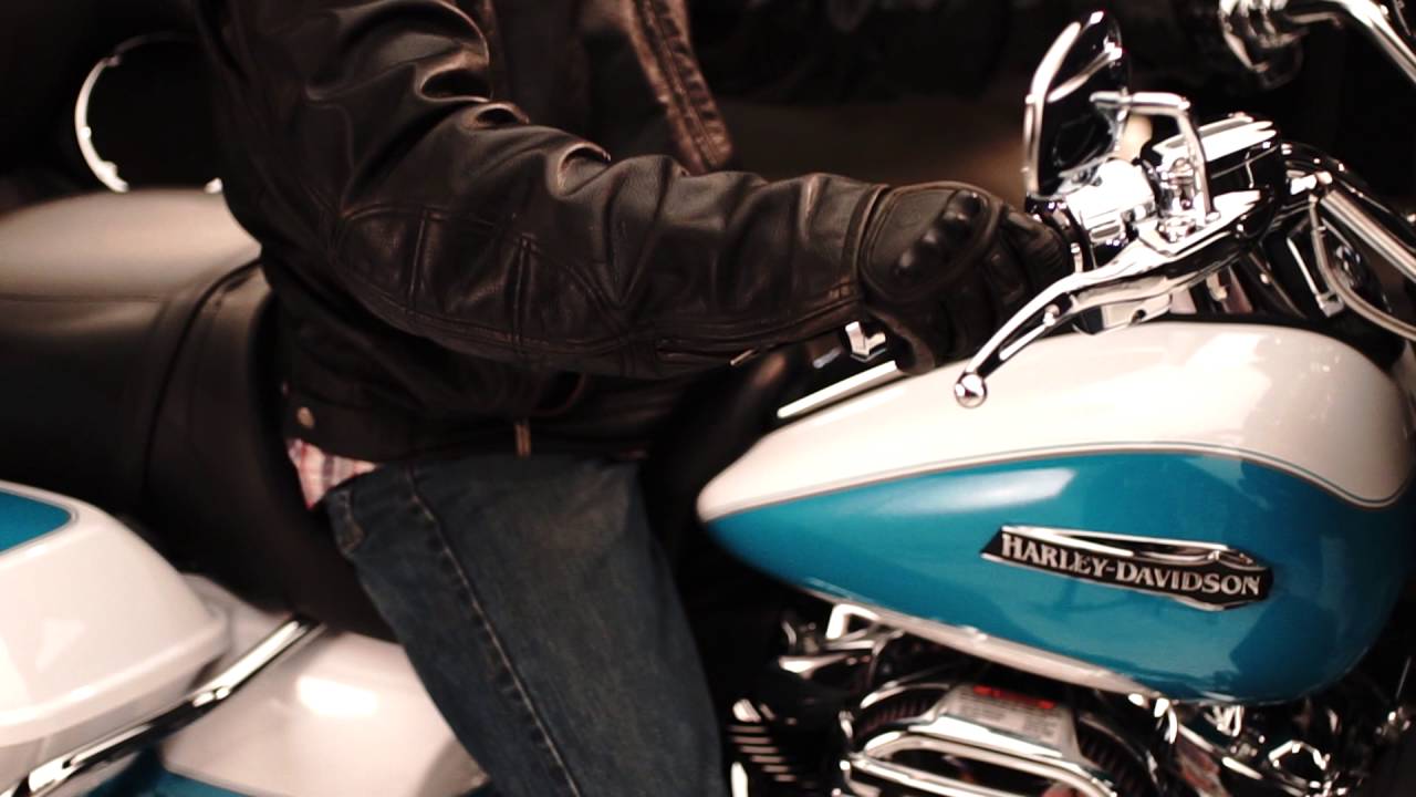 Touring Reach: Handlebars and Seats | Harley-Davidson